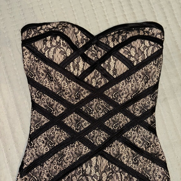 Forever 21 Lace Strapless black dress - Picture 3 of 6
